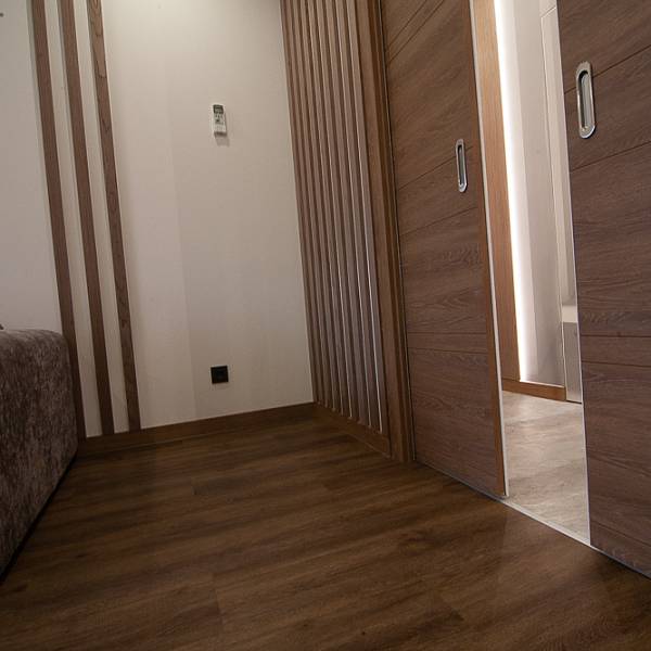 Интерьер квартиры в современном стиле минимализм с элементами эко-дизайна - фото 15