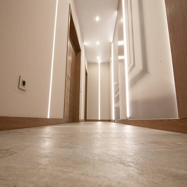 Интерьер квартиры в современном стиле минимализм с элементами эко-дизайна - фото 7